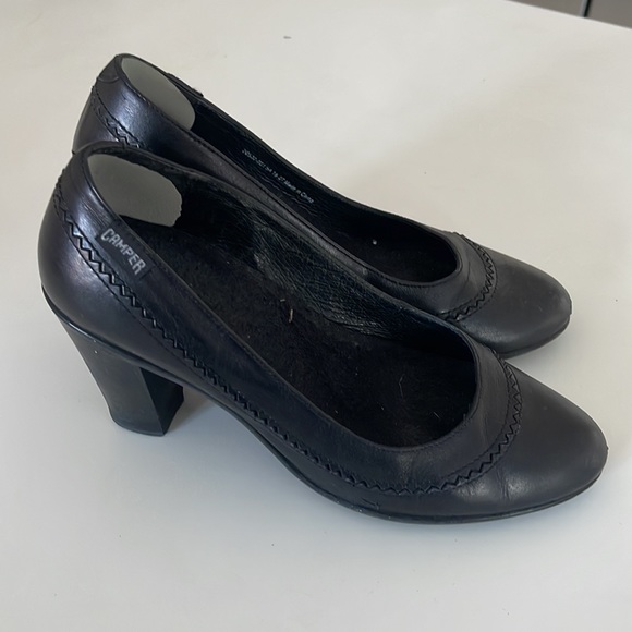 CAMPER Black Leather Heels 6 - Picture 4 of 7